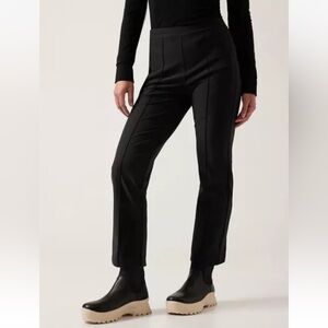 Athleta Headlands Hybrid Pant, Black Pull-On Hiking Pants Work size 10